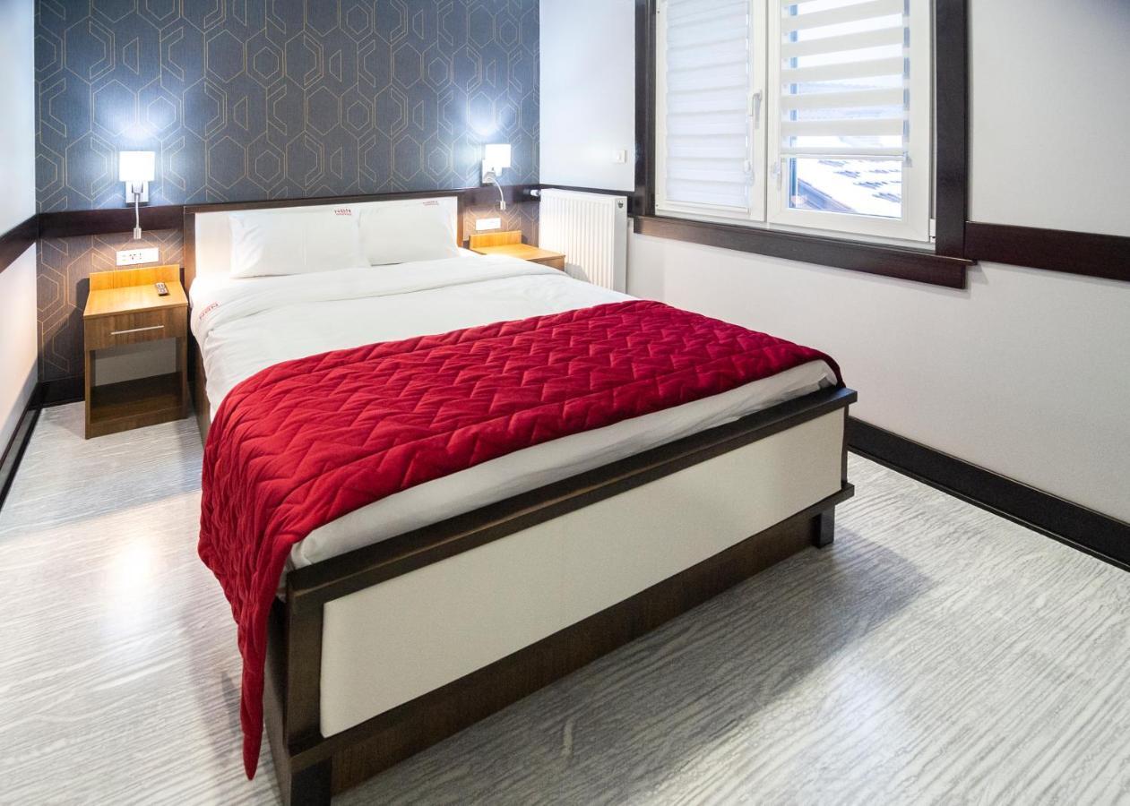 Nbn National Co Lejlighedshotel Ivanjica Eksteriør billede